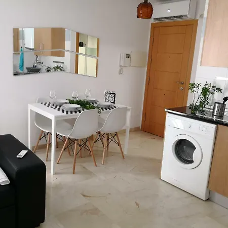 Apartamento La Victoria Malaga Exterior photo